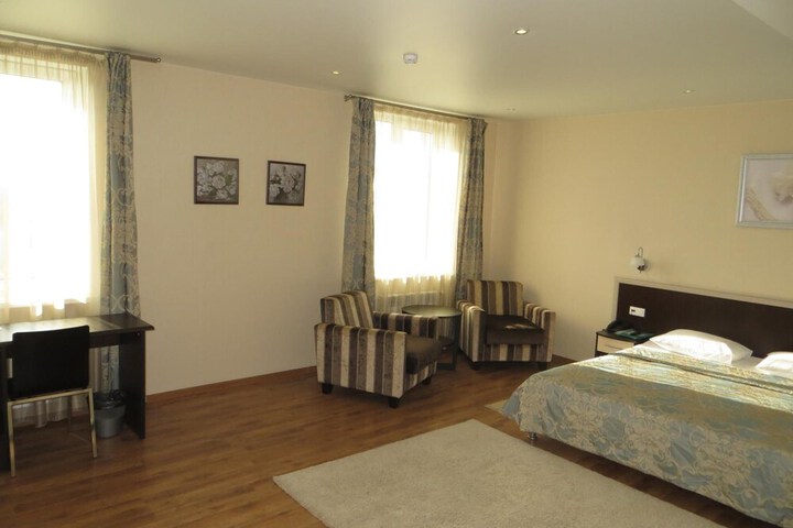 Room 22 of 48