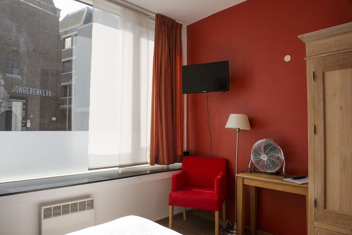 Room 20 of 70