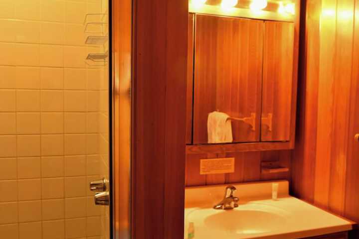 Room 60 of 100