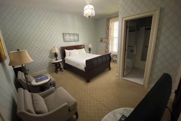 Room 37 of 75