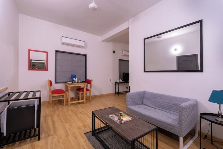 Room 15 of 25