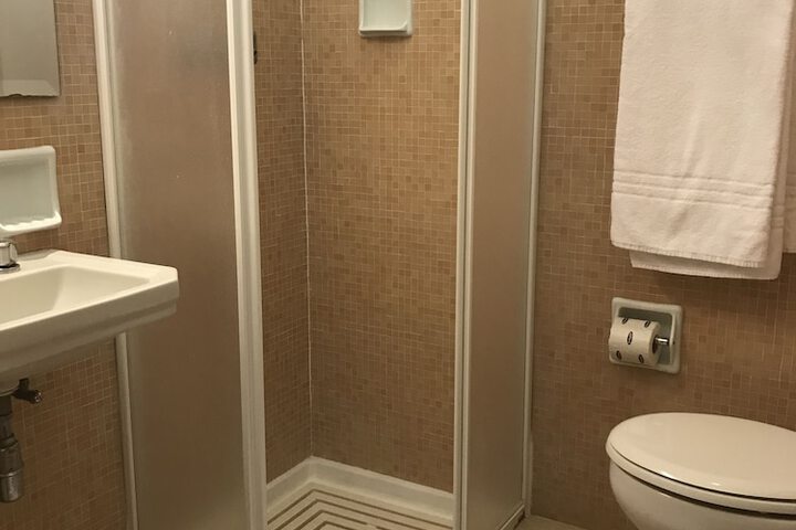 Room 26 of 56