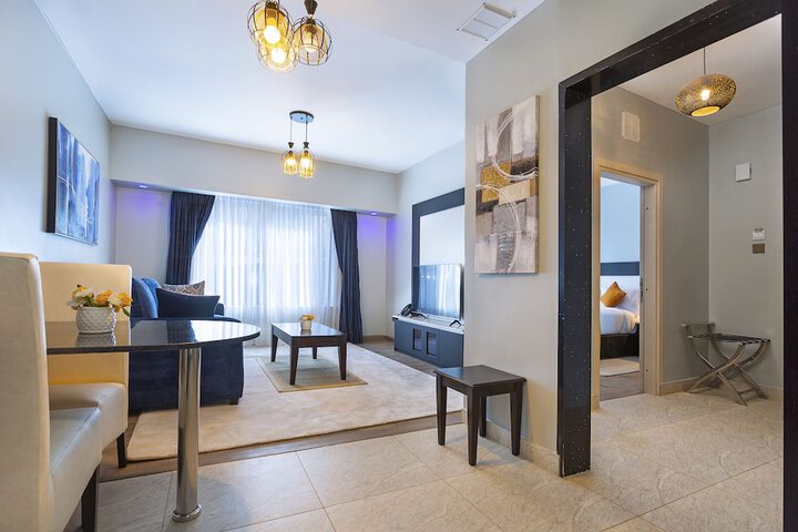 Room 6 of 47