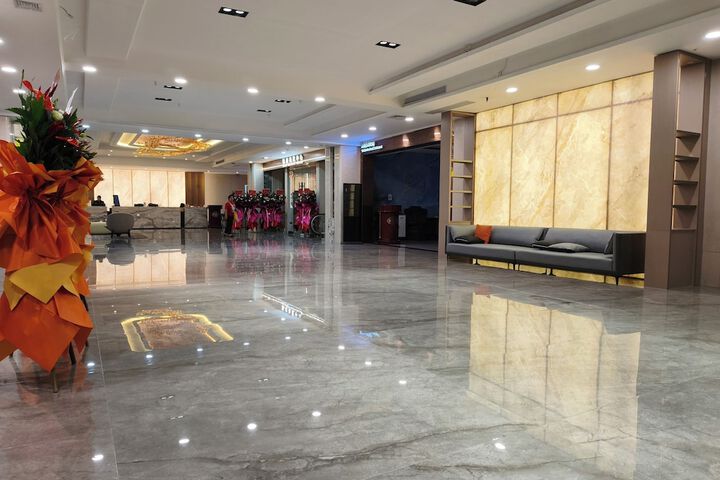 Hotel Interior 11 of 172