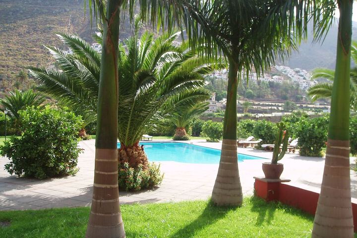 Pool 22 of 42