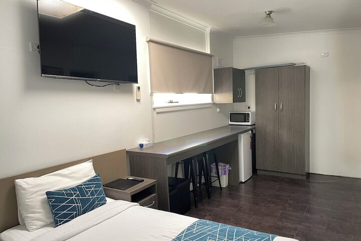 Room 51 of 78