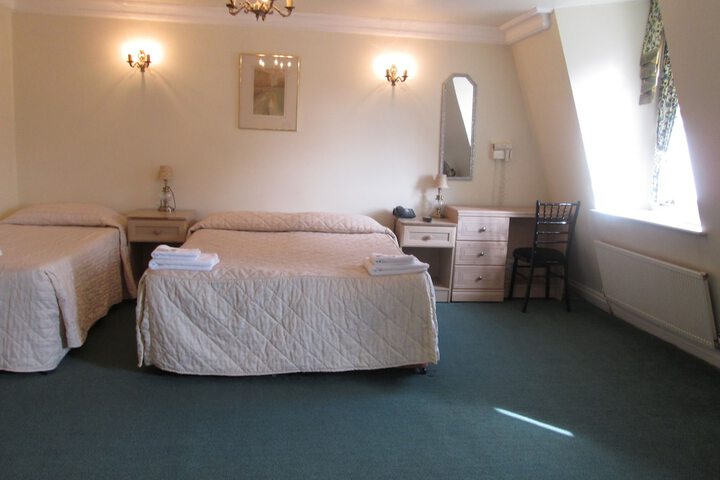 Room 7 of 56