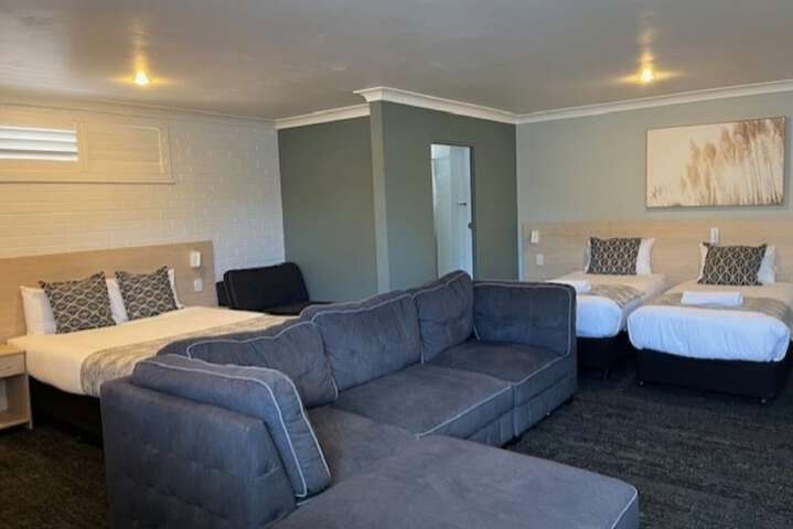 Room 47 of 78
