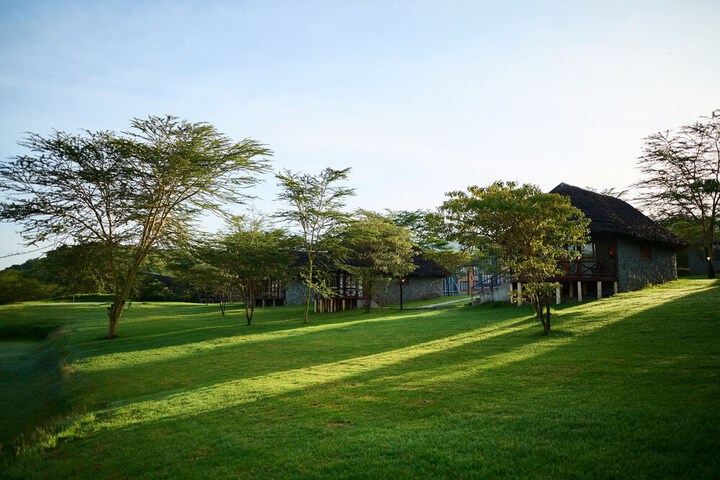 Property Grounds 25 of 36