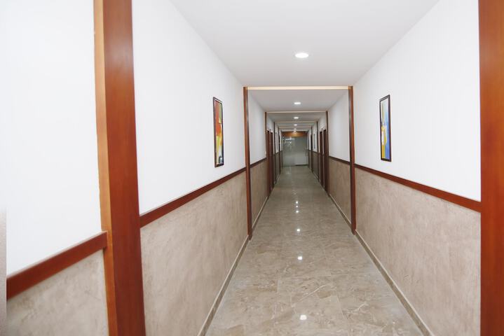 Ballroom/Hall 45 of 53
