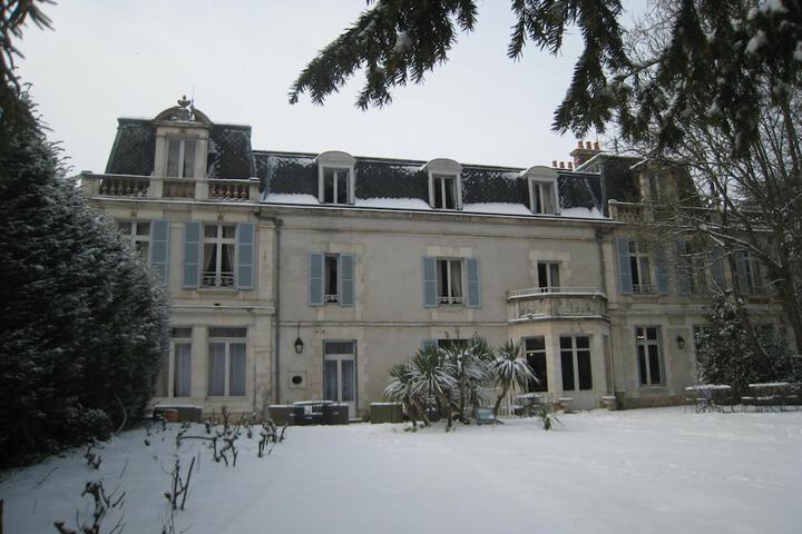 Hotel 53 of 65