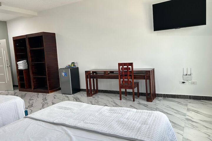 Room 19 of 74