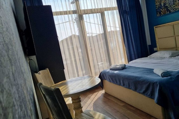 Room 7 of 31