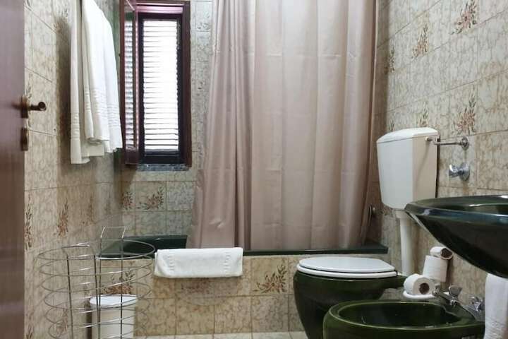 Bathroom Interior Photo