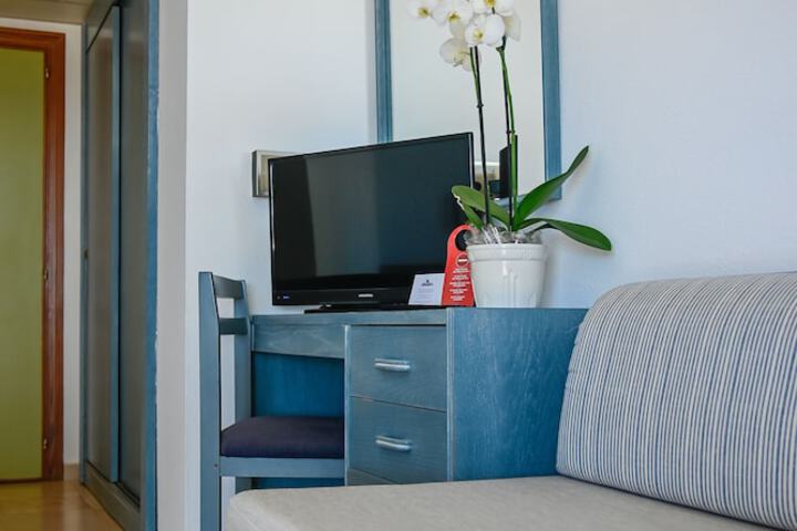 Room 25 of 149