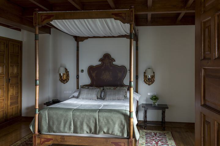 Room 12 of 88