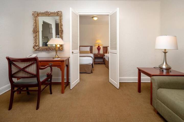 Room 24 of 64