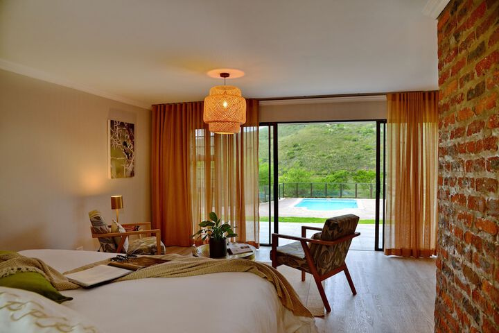 Room 18 of 62