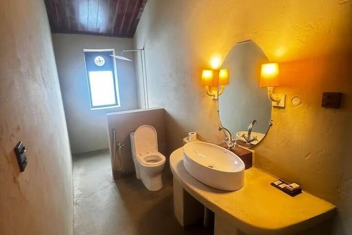 Room 3 of 17