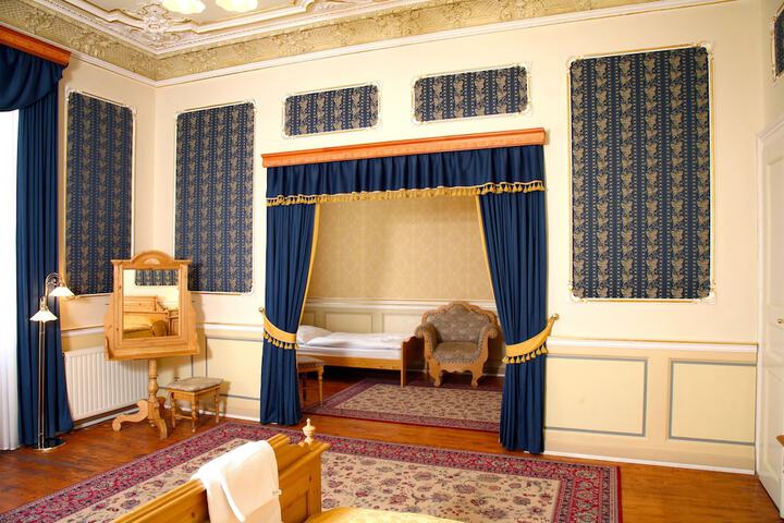 Room 14 of 41