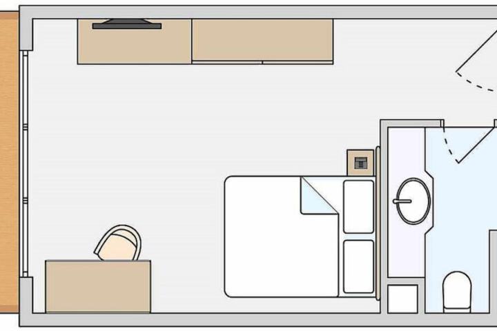 Room 9 of 108