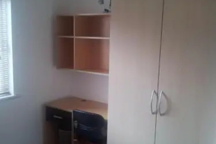 Room 11 of 11