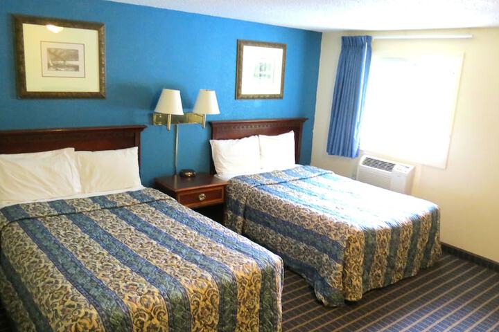 Room 4 of 21