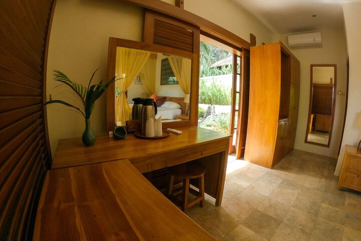 Room 16 of 52