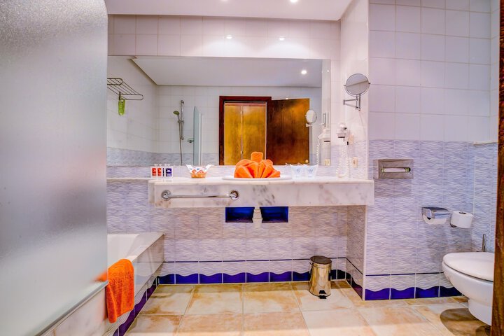 Bath Interior