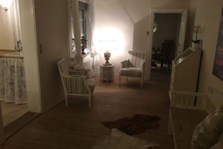 Room 14 of 15