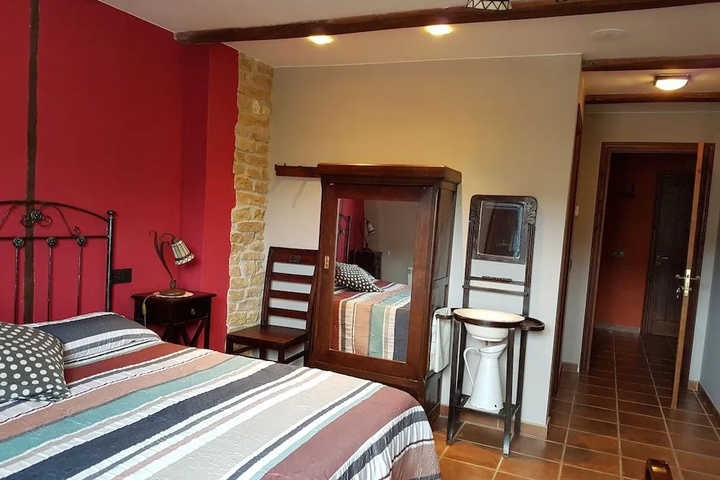 guest_rooms