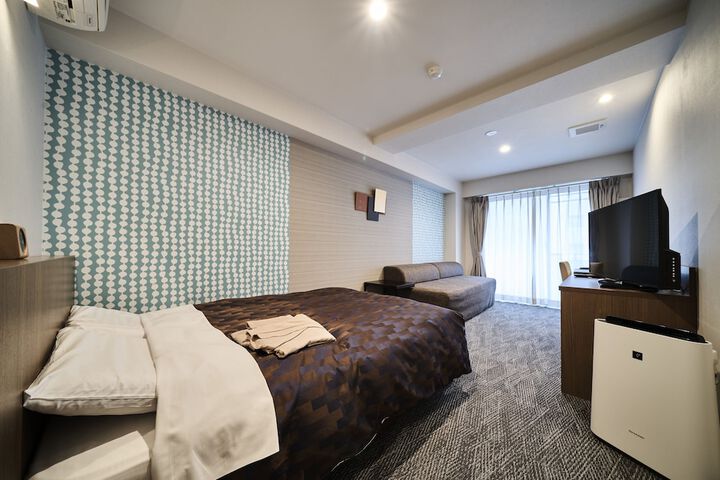 Room 22 of 67
