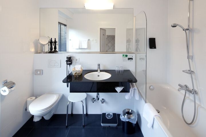 Bath Interior