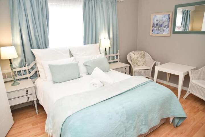 Room 9 of 46