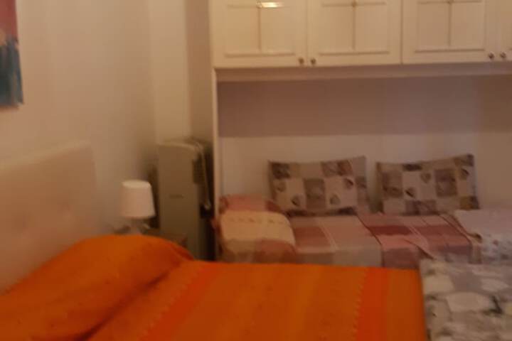 Room 12 of 21