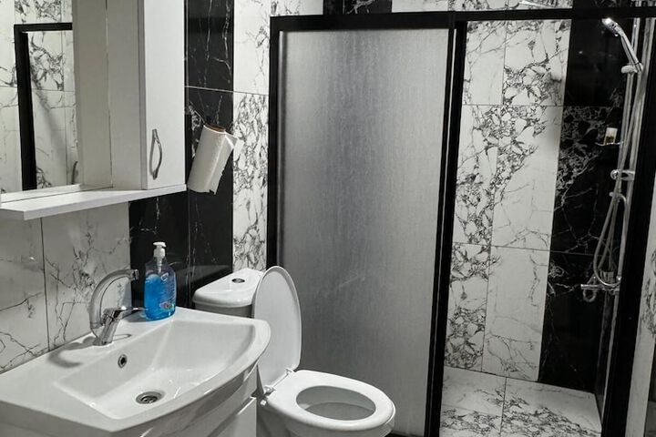 Room 18 of 23