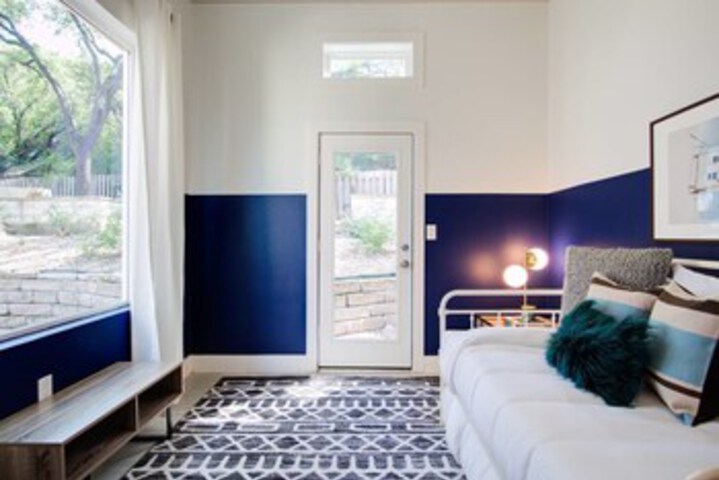 Room 50 of 63