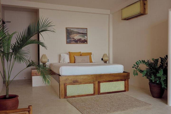 Room 10 of 56