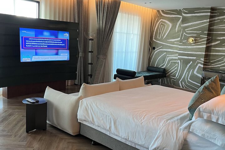 Room 18 of 63