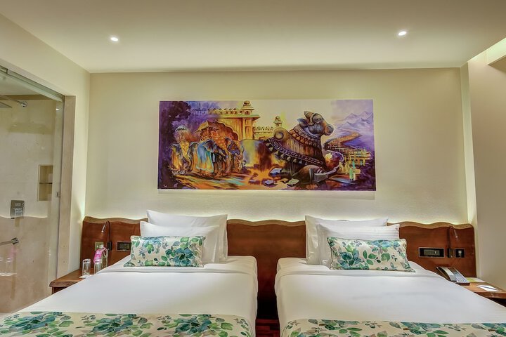 Room 28 of 58
