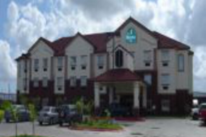 Exterior of La Quinta Inn Brownsville