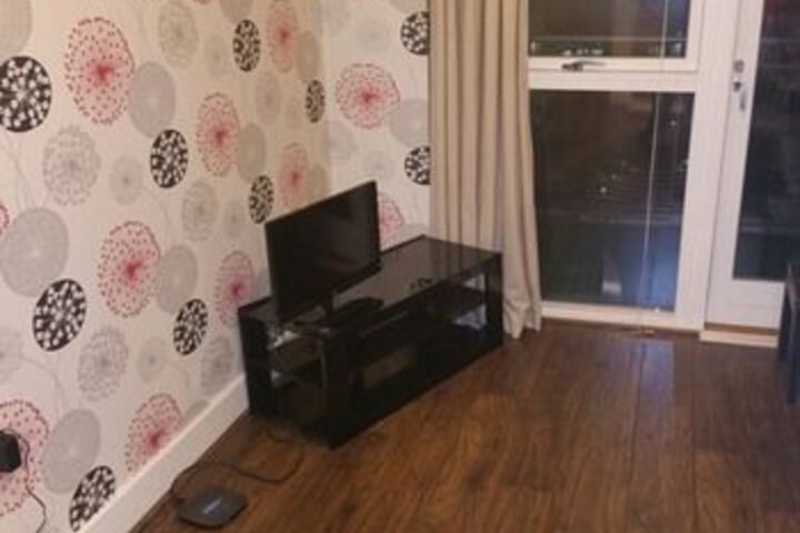Room 34 of 48