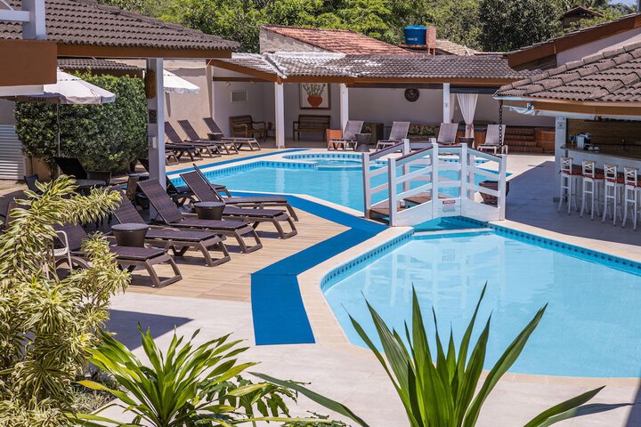 Pool 103 of 139