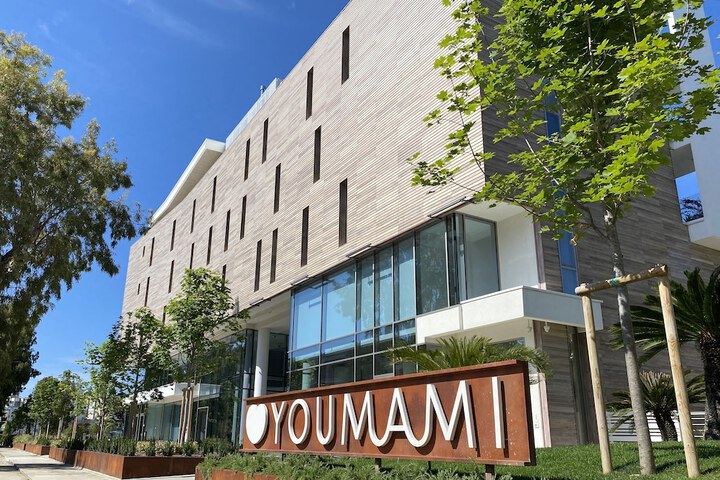 Exterior of Youmami Lifestyle Suite Hotel