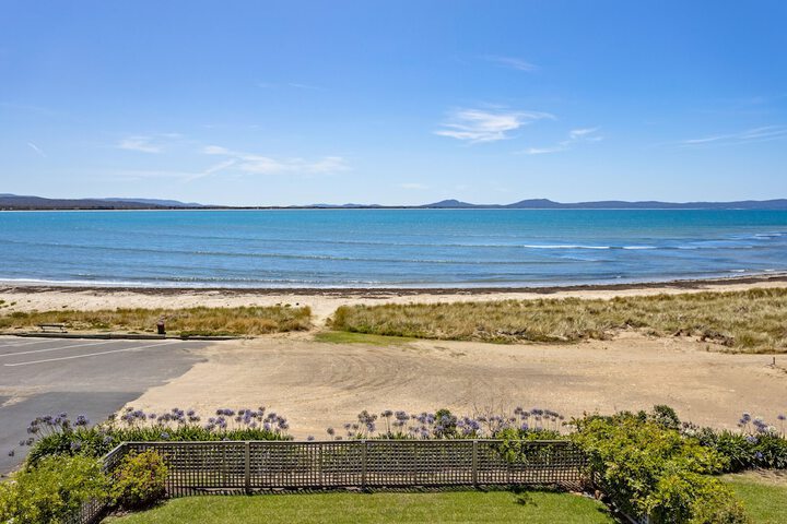 Beach/ocean view