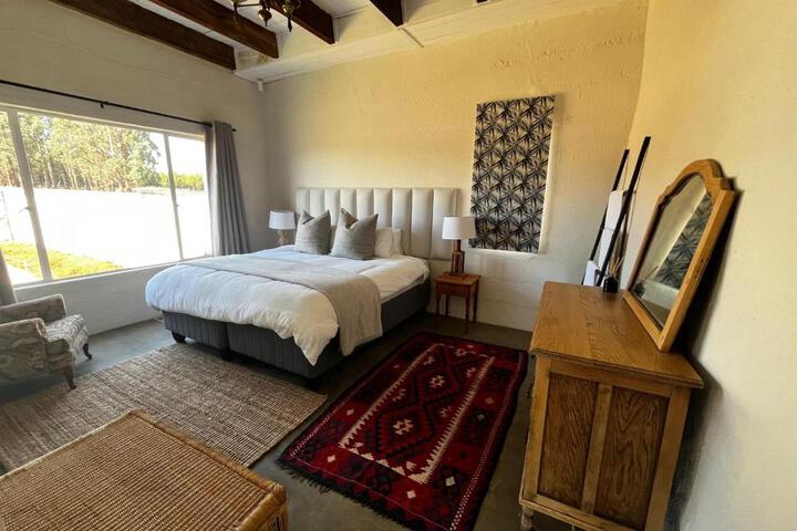 Dragons Landing Guest House
