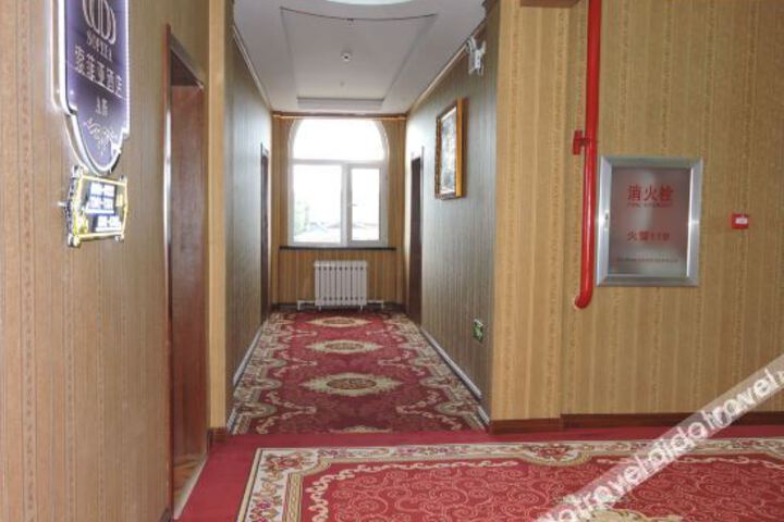 Hotel Interior 10 of 22