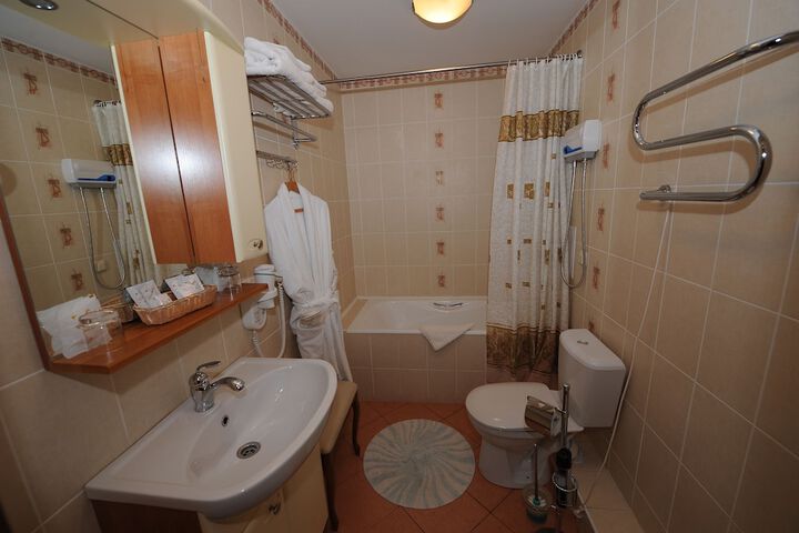 Room 40 of 82