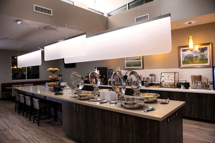 Breakfast area