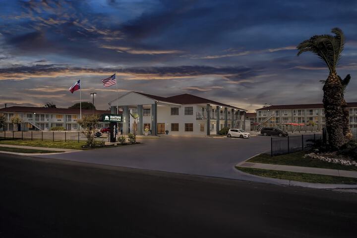 Front of property - evening/night